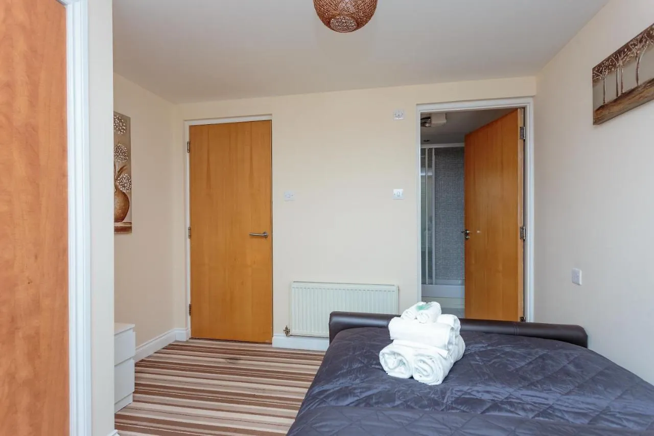 Ocean Way Apartment In Leith EDI Storbritannien